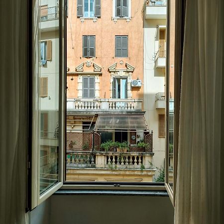 Vivirome - 2 Bedrooms Apartment - San Giovanni エクステリア 写真